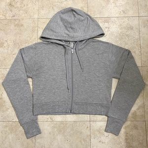 🐨 FOREVER 21 SPORT CROP HOODIE 🐨
⭐️ MATCHING JOGGERS IN SEPARATE LISTING